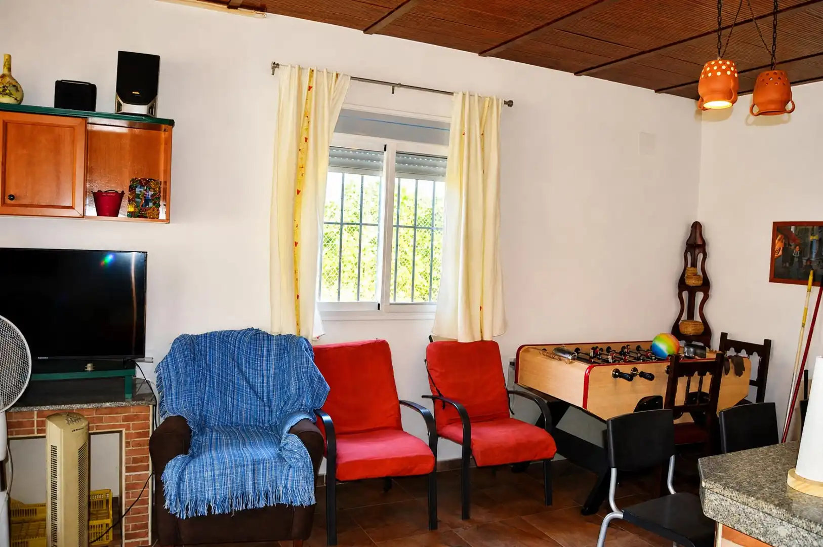 Living room of Country homes for sale in Alcuéscar  with Storage room and Swimming Pool