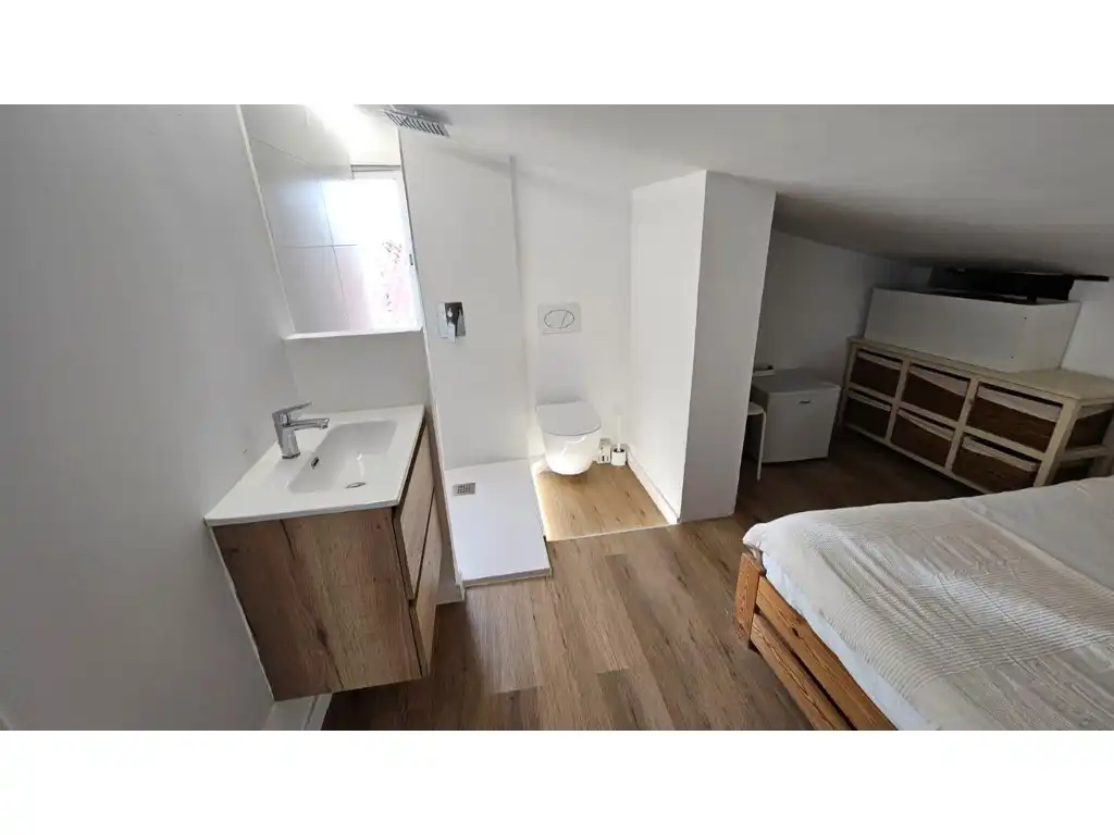 Schlafzimmer von Dachboden zum Verkauf in Madrid