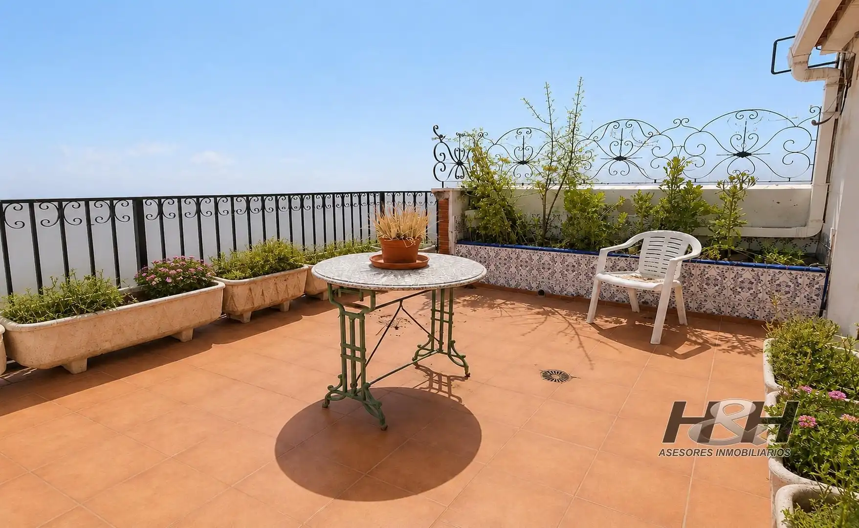 Casa amb terrassa en venda a Zona Concordia, imagen 5