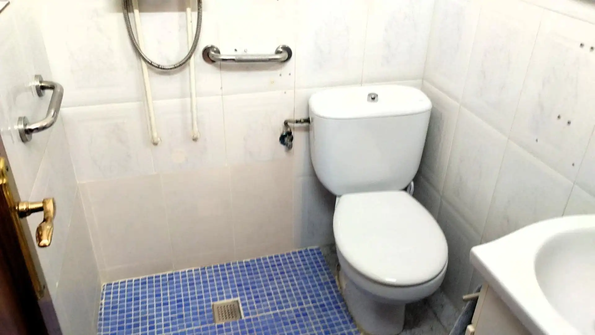 Baño de Casa adosada en venta en Valencia con Aire acondicionado, Calefacción y Terraza