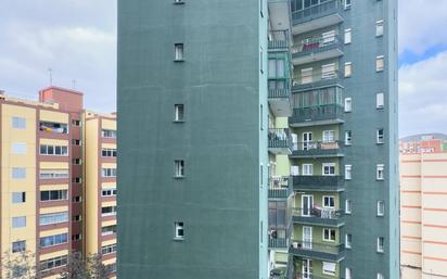 Außenansicht von Wohnungen zum verkauf in  Santa Cruz de Tenerife Capital mit Terrasse und Balkon