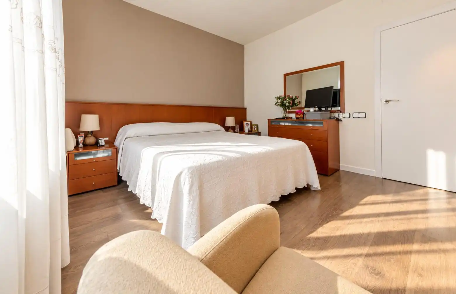 Dormitori de Casa o xalet en venda en Sabadell amb Aire condicionat, Calefacció i Terrassa