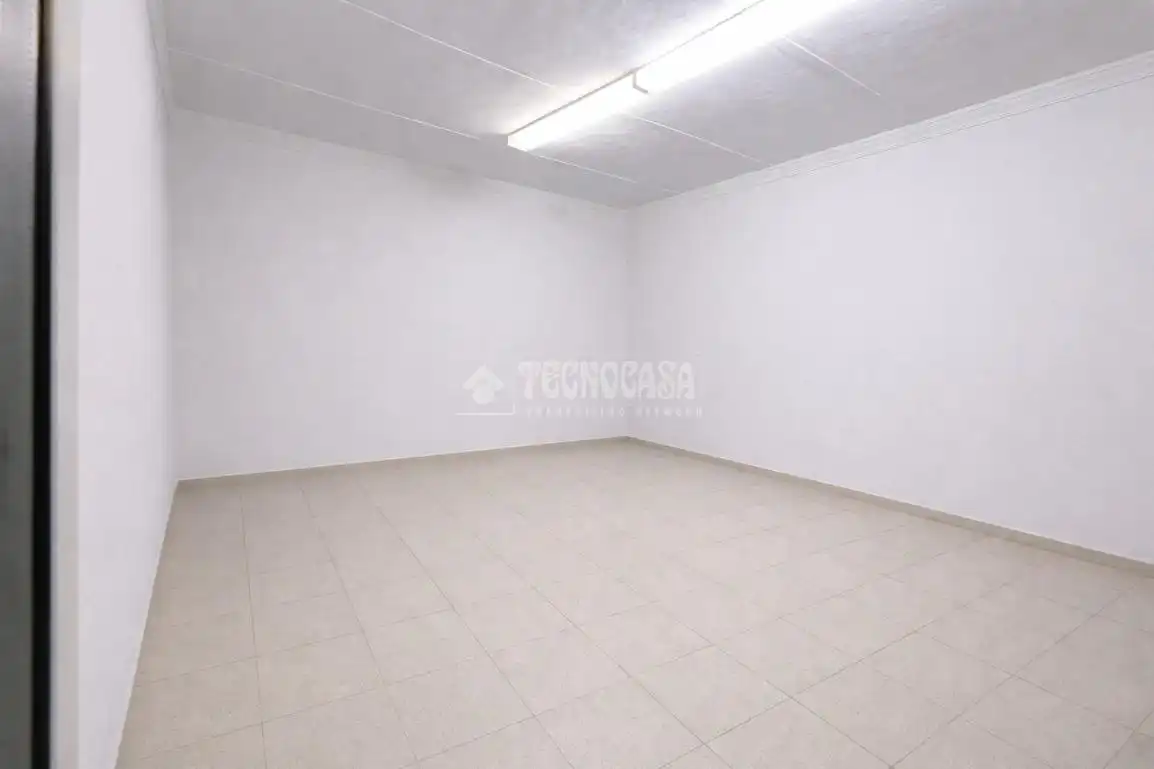 Terreny residencial en venda a Puente Genil, imagen 3