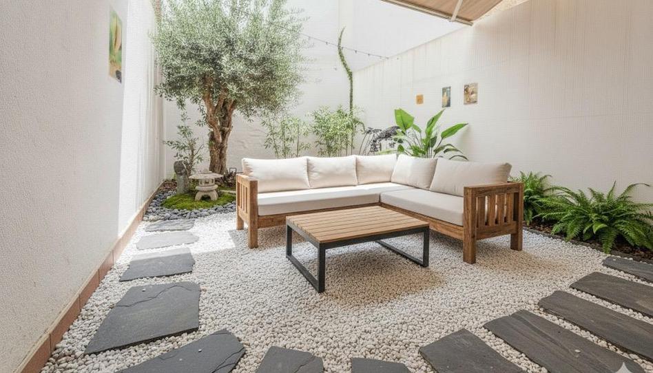 Foto 1 de Casa adosada en venda a Centre, Barcelona