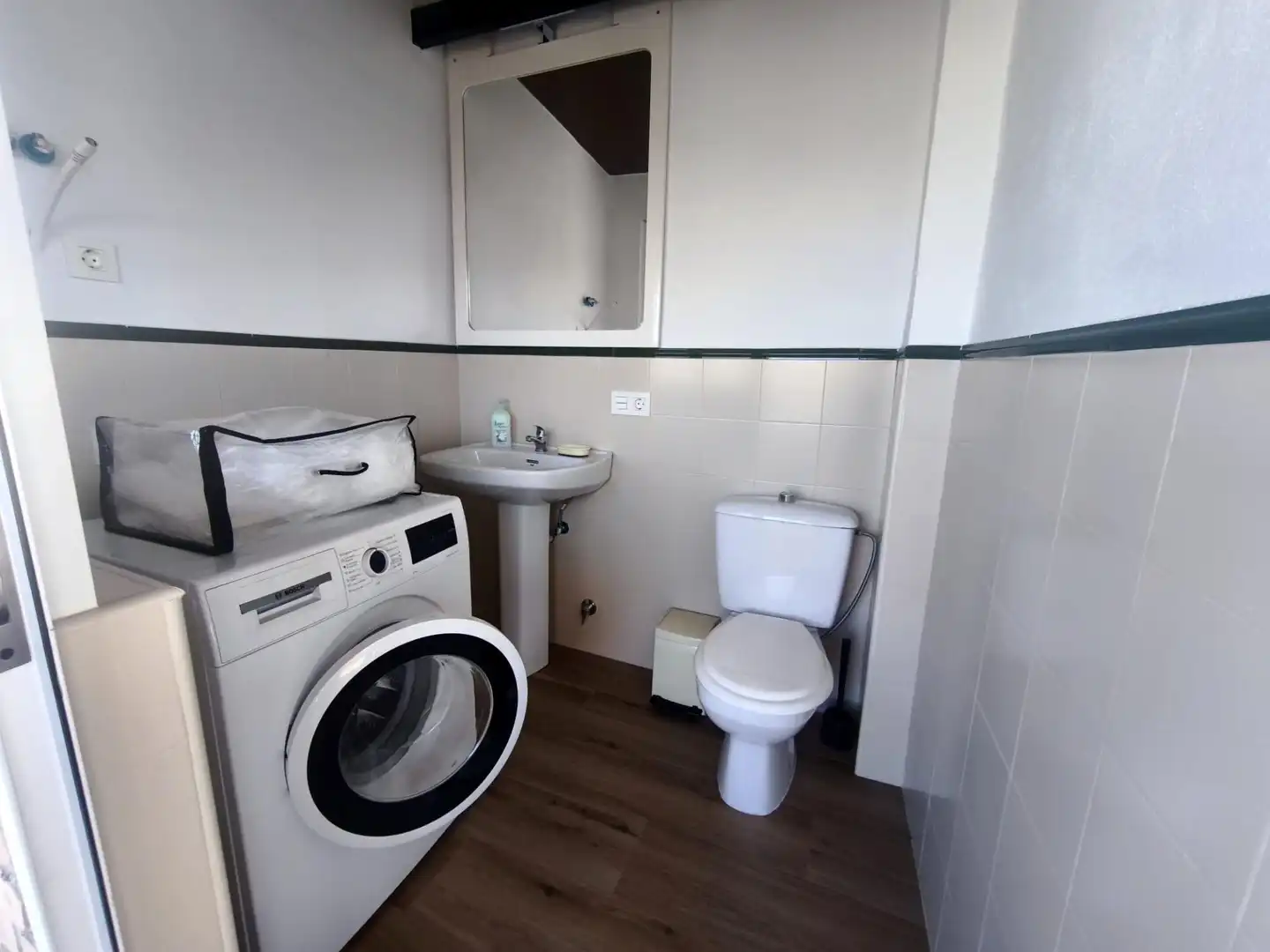 Bathroom of Attic for rent in Maracena  with Terrace, Furnished and Balcony
