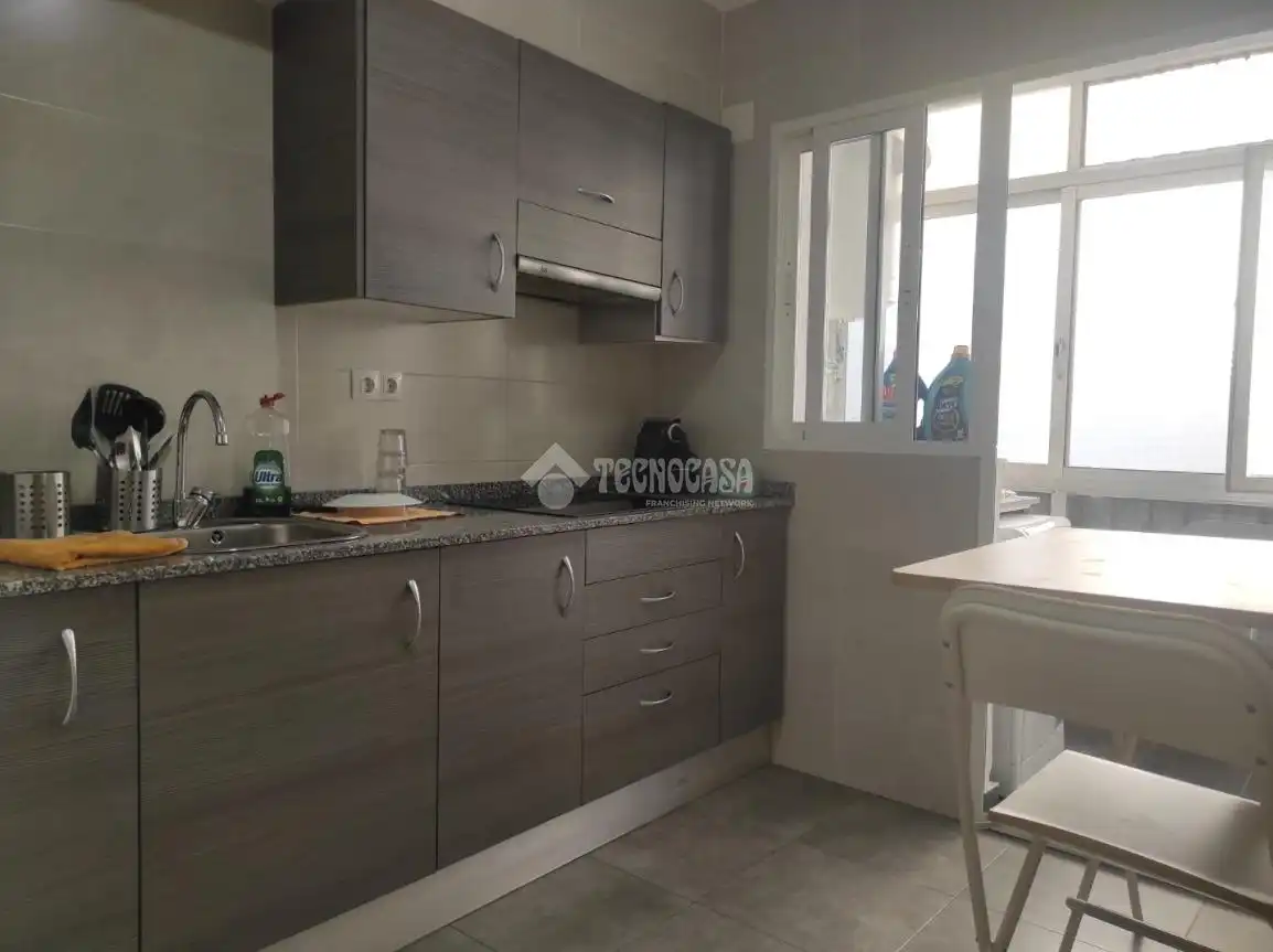 Piso con terraza en venta en Zona Concordia