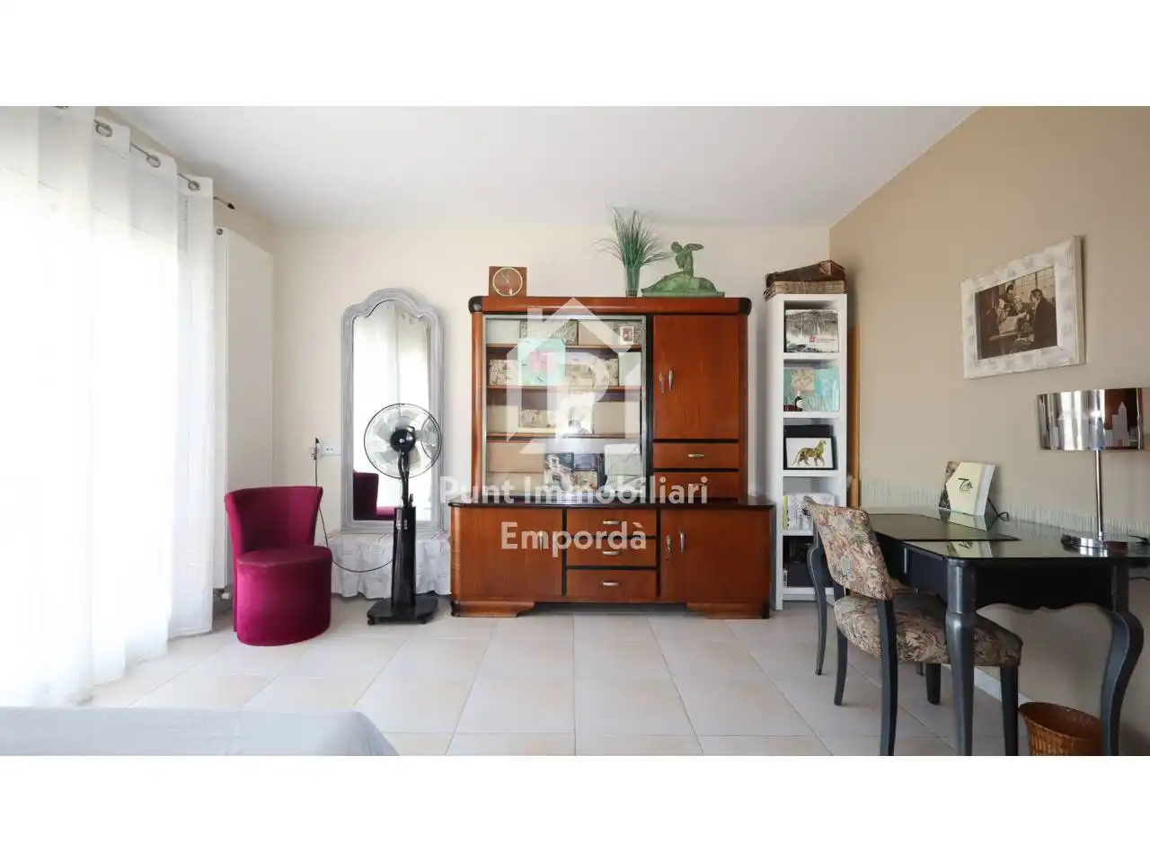 Living room of Detached homes for sale in Llançà  with Air Conditioner, Heating and Private garden