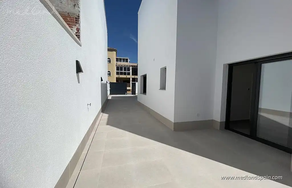 Terrassa de Casa o xalet en venda en Almoradí amb Aire condicionat, Calefacció i Terrassa