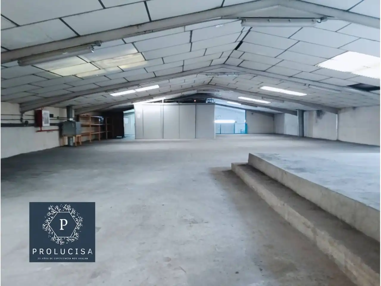 Nave industrial de alquiler en Moraleja de Enmedio
