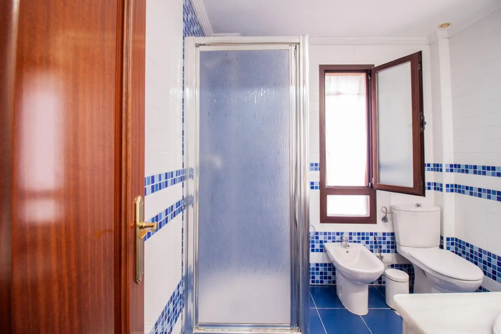 Bany de Casa o xalet de lloguer en Palomares del Río, Sevilla
