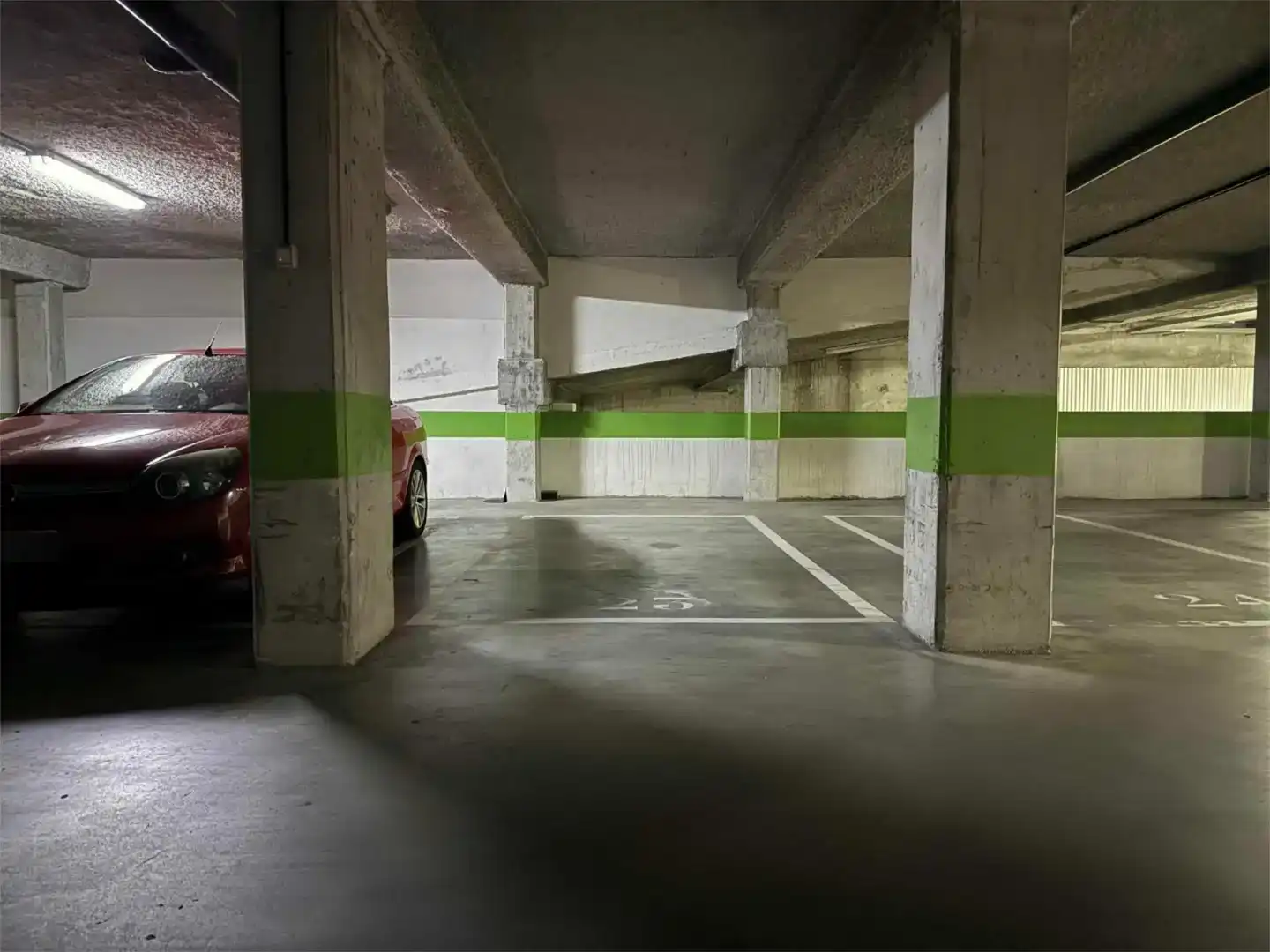 Parking of Garage for sale in Hospital