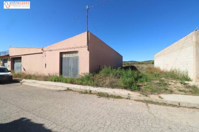 Nave industrial en Venta en Utiel