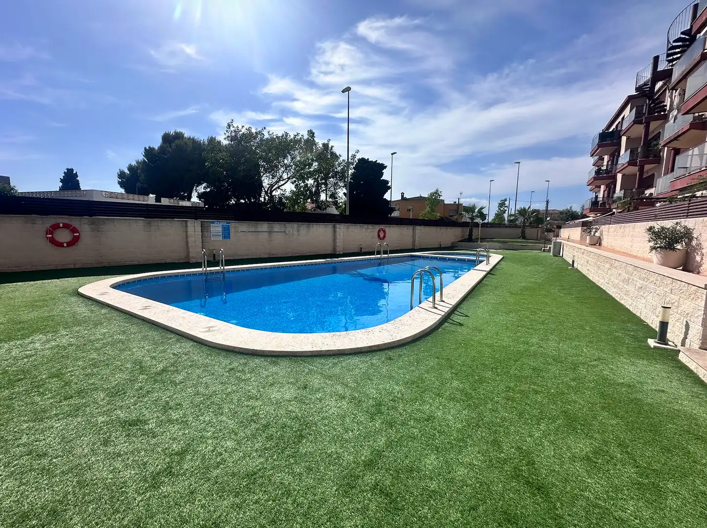 Piscina de Ático en venta en Vinaròs con Aire acondicionado, Calefacción y Jardín privado