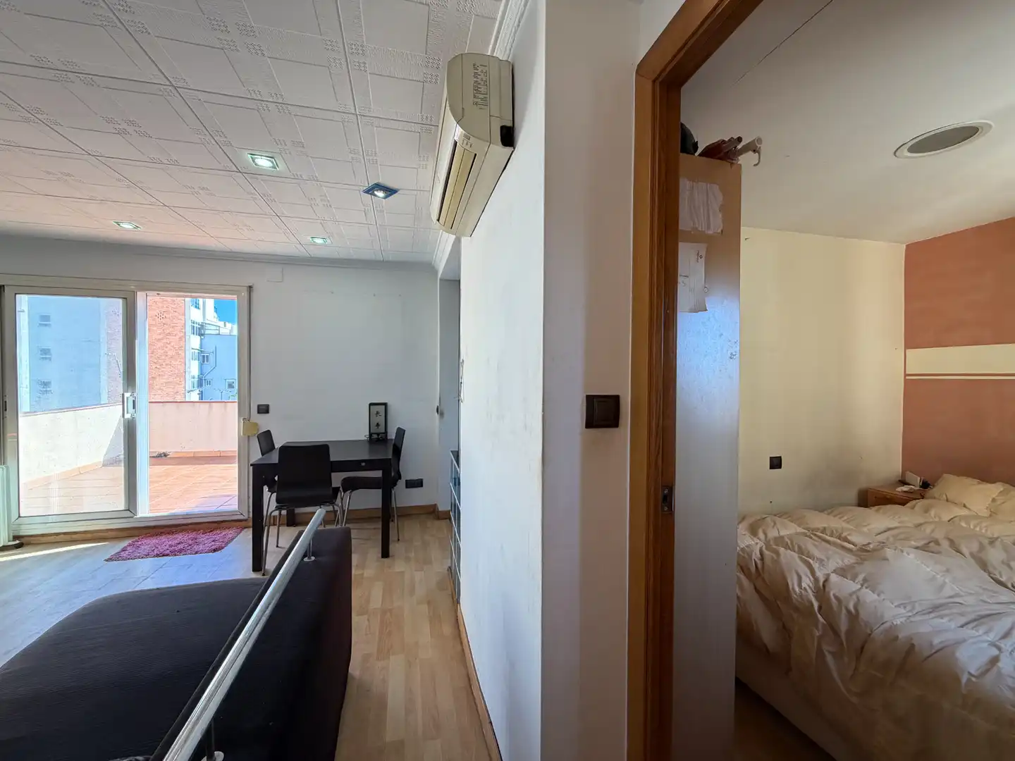 Àtic en venda a Carrer Milà i Fontanals, 33, Sant Crist