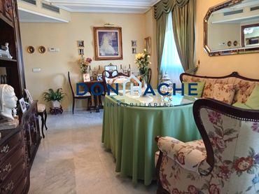 Appartamento con balcone in vendita a Sur