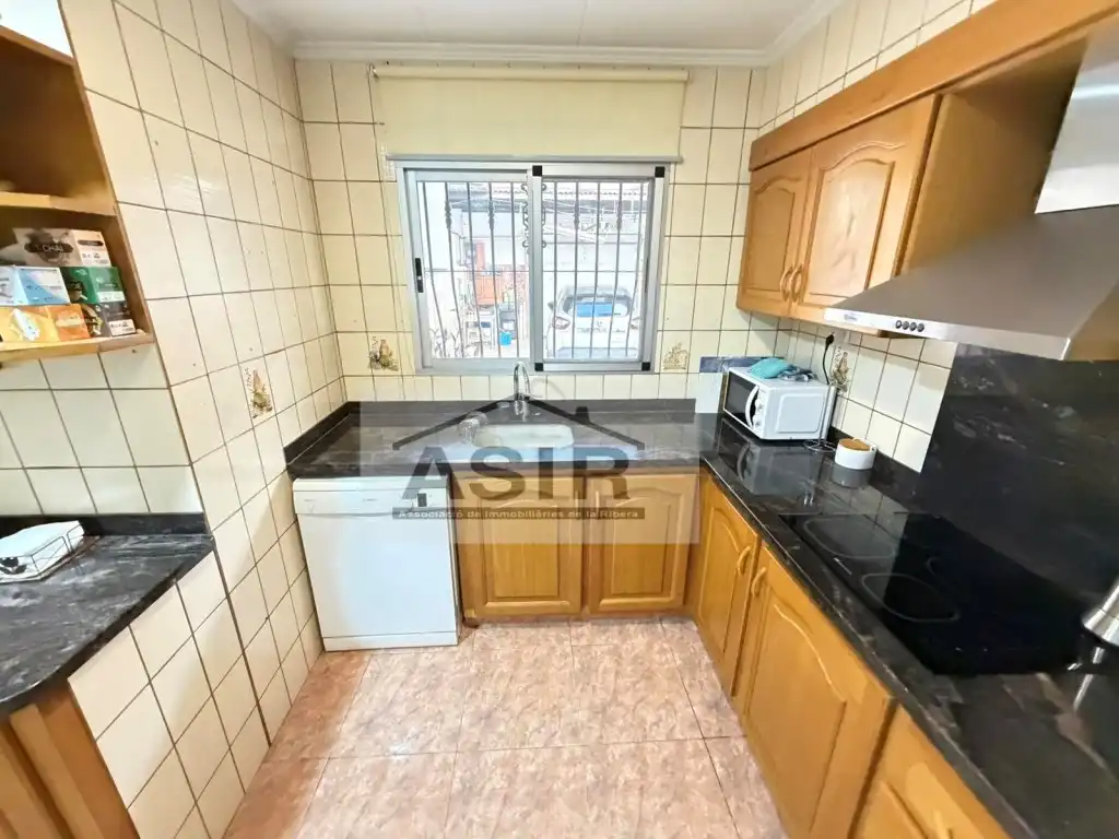 Cuina de Casa o xalet de lloguer en Alzira amb Aire condicionat i Terrassa