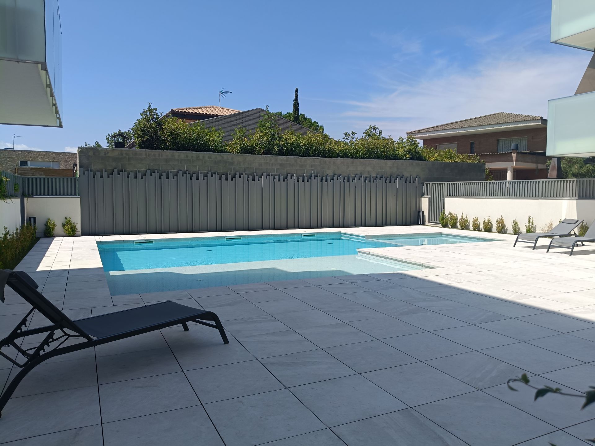 Piscina de Dúplex de lloguer en  Lleida Capital amb Aire condicionat, Calefacció i Moblat
