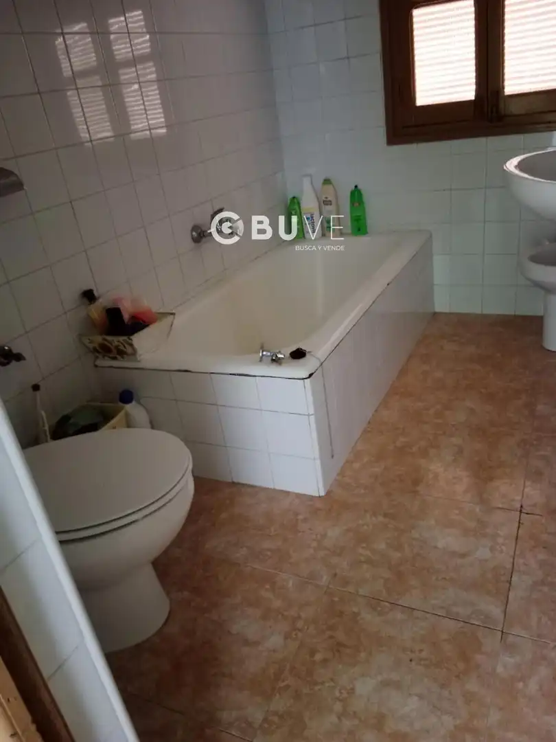 Bathroom of Houses for sale in Bembibre  with Heating, Storage room and Furnished