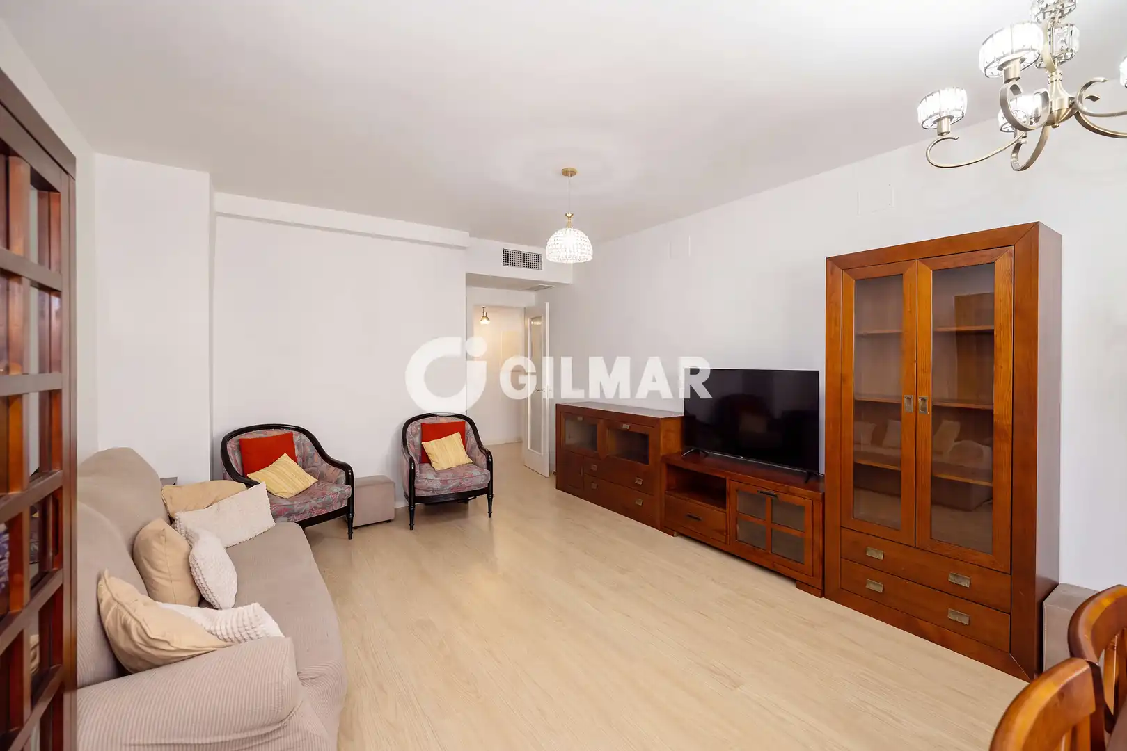 Living room of Flat for sale in Estepona Pueblo
