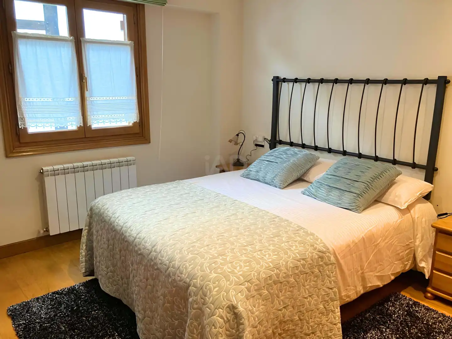 Schlafzimmer von Wohnung zum Verkauf in Goizueta mit Klimaanlage und Heizung