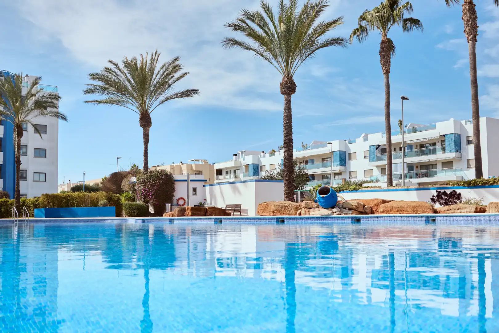 Piscina de Pis en venda en Santa Eulària des Riu amb Aire condicionat, Calefacció i Terrassa