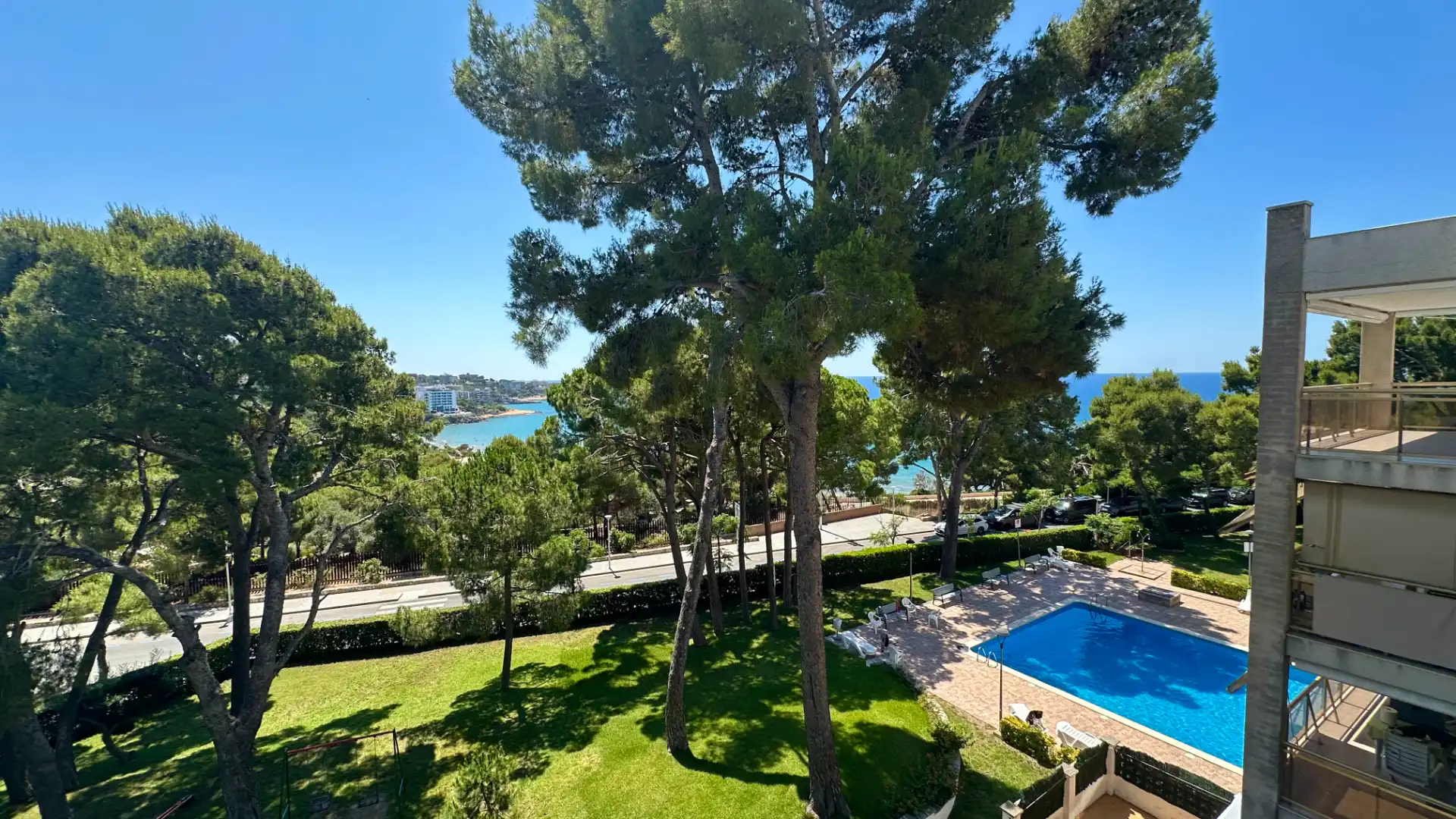 Garten von Dachboden zum Verkauf in Salou mit Klimaanlage, Möbliert und Balkon