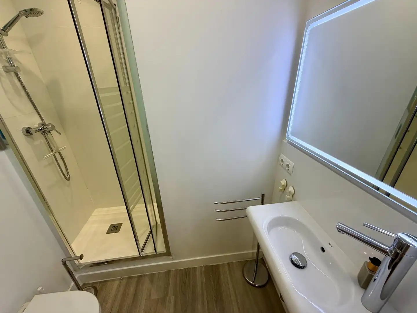 Bathroom of Flat for rent in  Palma de Mallorca  with Air Conditioner, Heating and Parquet flooring