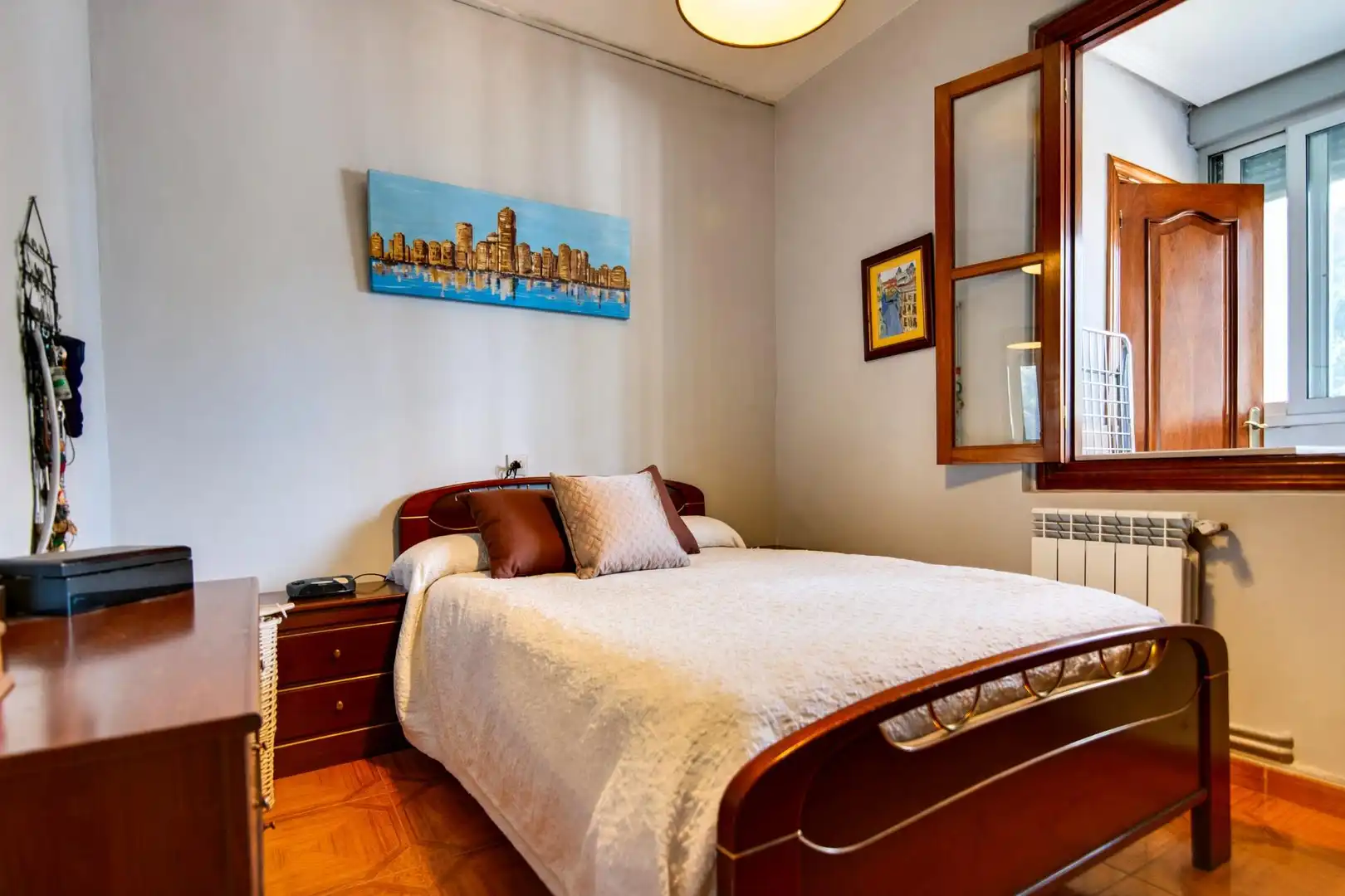 Schlafzimmer von Wohnung zum Verkauf in Aller, Asturias