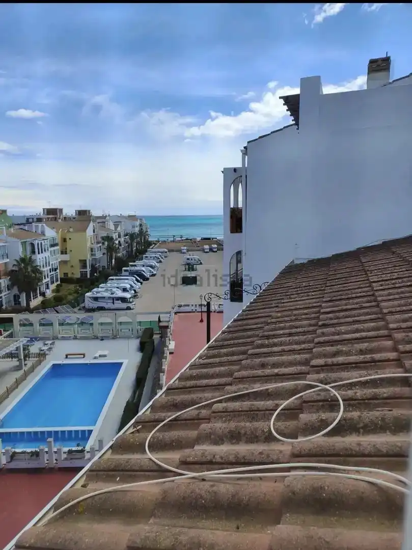 Vista exterior de Pis en venda en Torrevieja amb Aire condicionat, Terrassa i Moblat