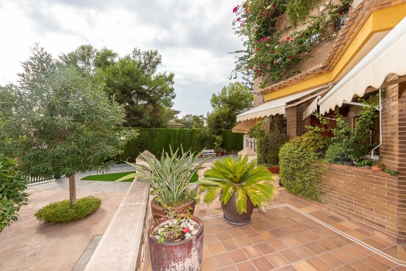Garden of Houses for sale in Petrer  with Air Conditioner, Heating and Private garden