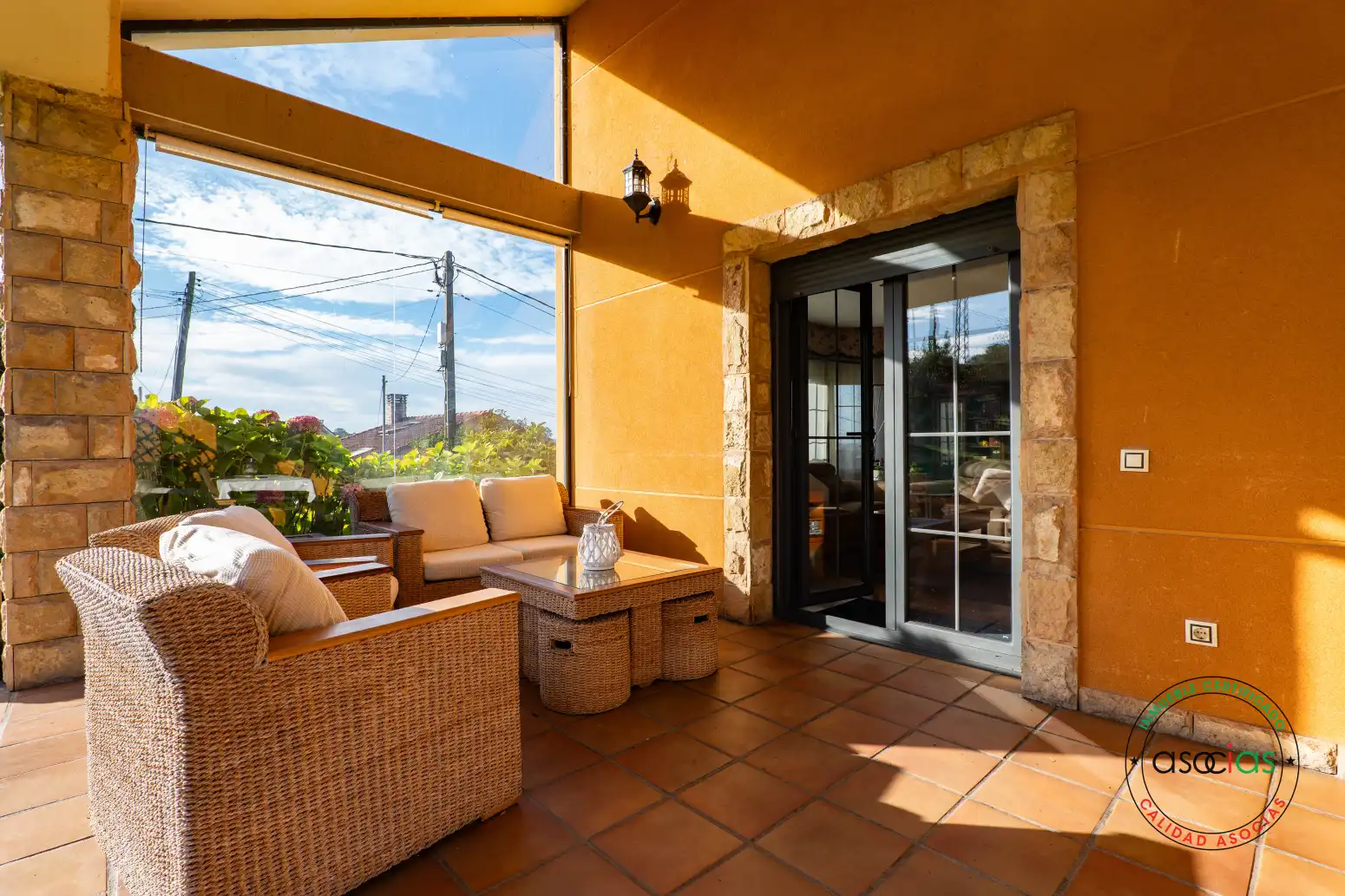 Terrassa de Casa o xalet en venda en Gijón  amb Calefacció, Parquet i Terrassa