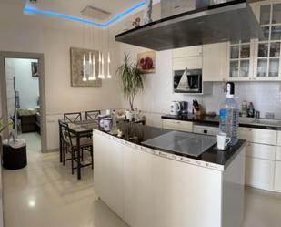 Kitchen of Apartment to rent in  Barcelona Capital  with Air Conditioner, Heating and Furnished