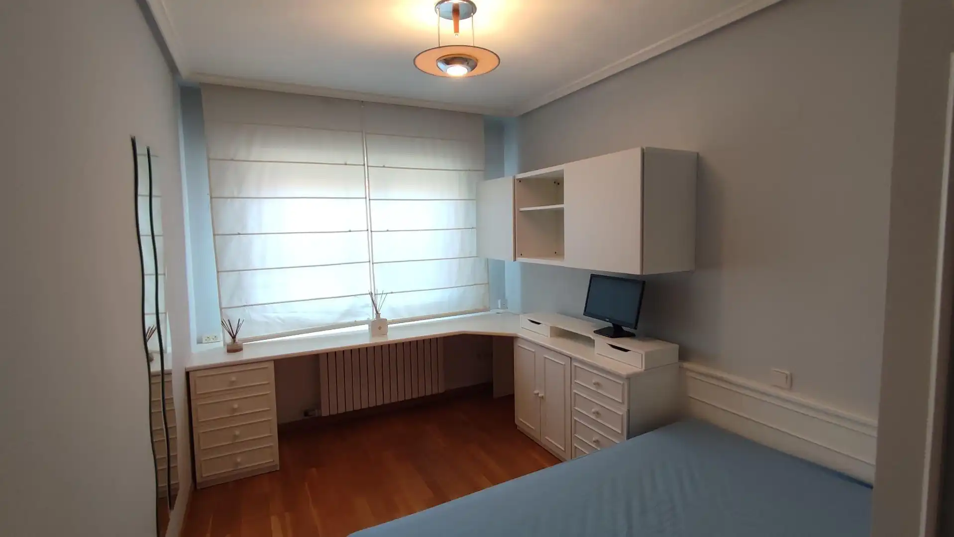 Habitación de Casa adosada de alquiler en Zaragoza con Aire acondicionado, Calefacción y Jardín privado