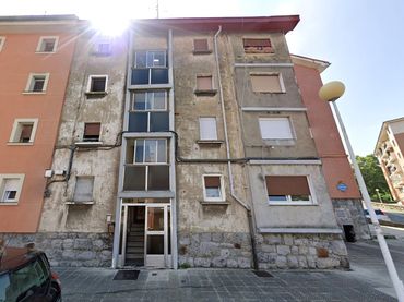 Appartamento in vendita a Zazpilanda