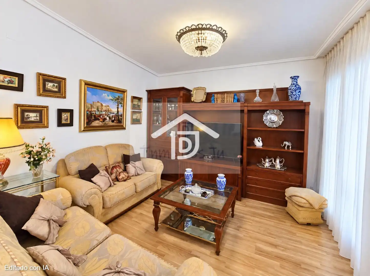 Sala d'estar de Pis en venda en Valencia amb Aire condicionat, Calefacció i Parquet