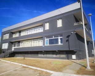 Vista exterior de Nau industrial en venda en Móstoles amb Alarma