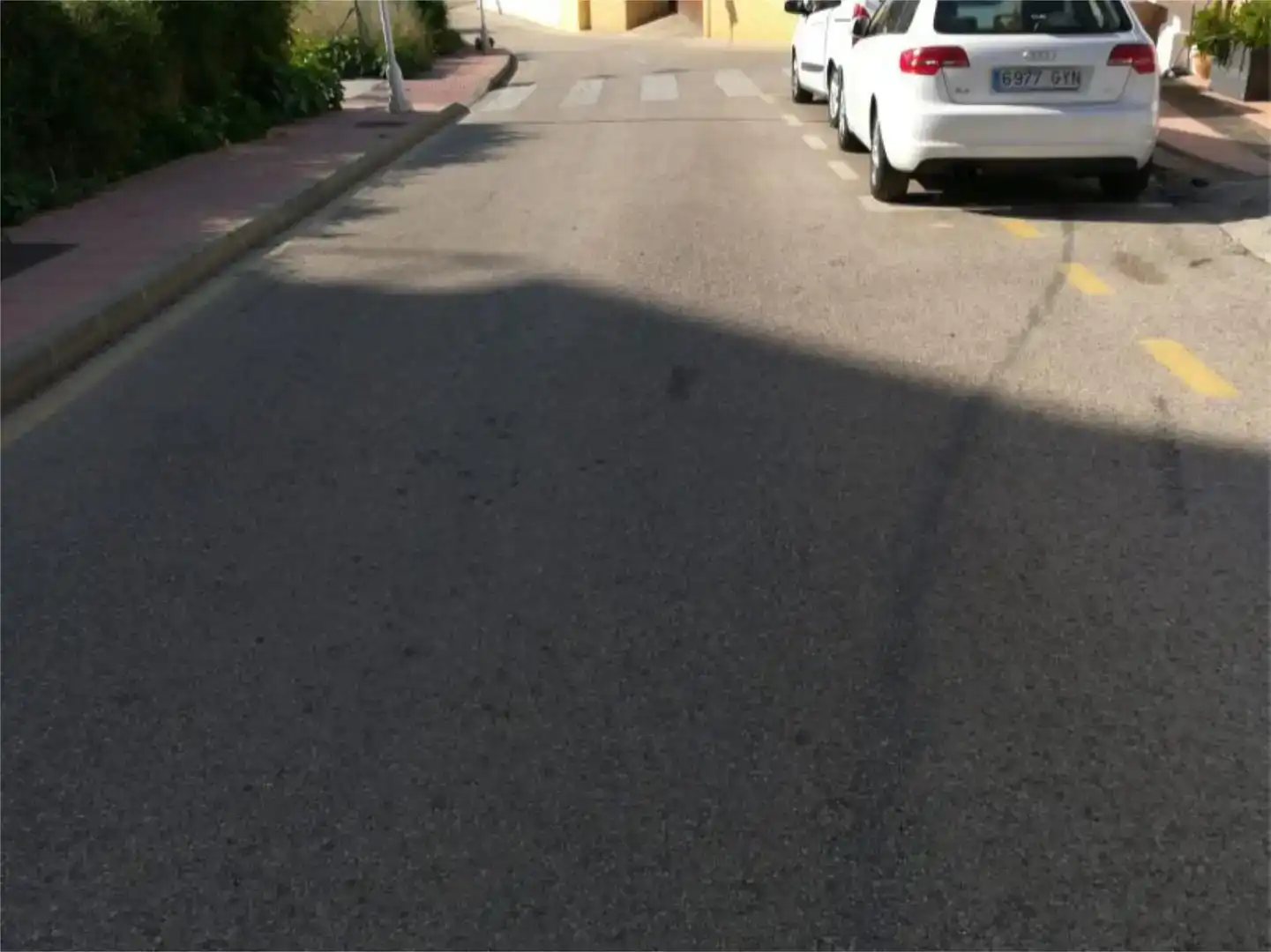 Außenansicht von Fabrikhallen zur Miete in Torrox