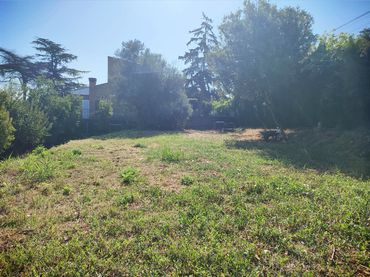 Terreny residencial en venda a Canovelles