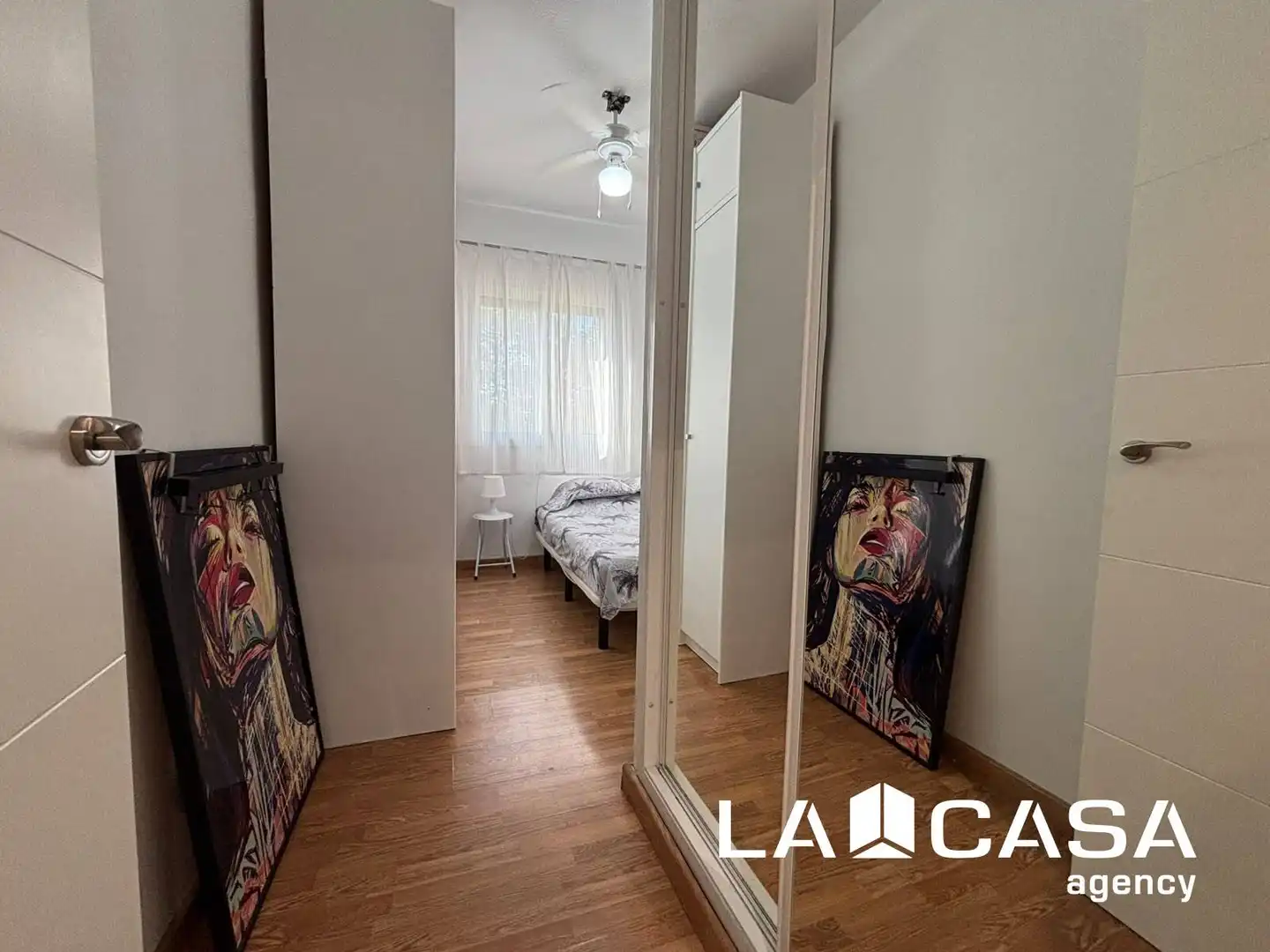 Habitación de Piso en venta en Dos Hermanas con Terraza y Piscina