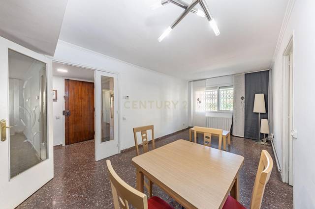 Piso en Venta en AV SANT ISCLE 19CERDANYOLA DEL VALLES (BARCELONA) en Martinica – Ateneu