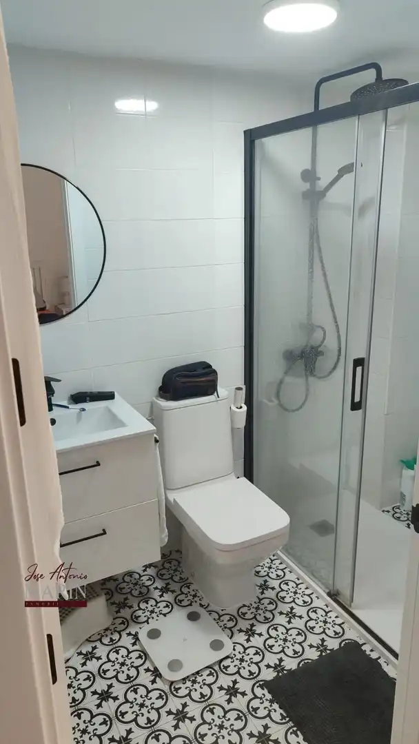 Bany de Pis en venda en Badajoz amb Calefacció