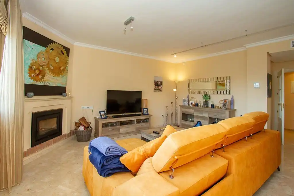Ático con piscina en venta en La Mairena, imagen 5