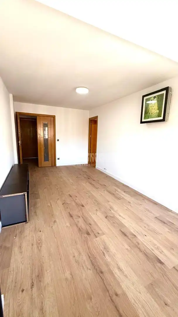 Piso en venta en Parla con Aire acondicionado, Calefacción y Parquet