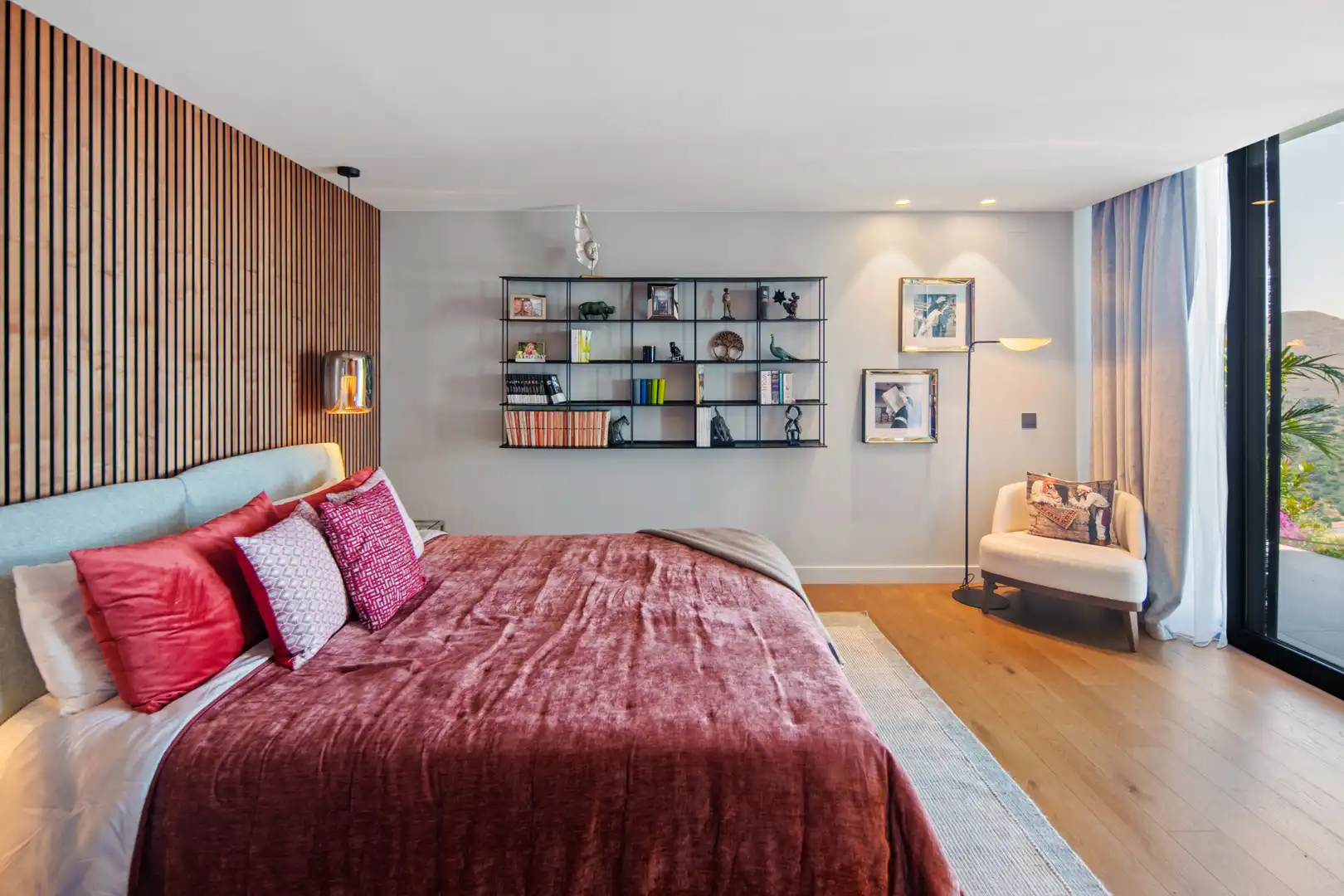Bedroom of Houses for sale in Marbella  with Air Conditioner, Private garden and Terrace