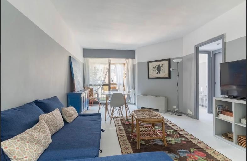 Living room of Flat for sale in  Madrid Capital  with Air Conditioner, Heating and Terrace