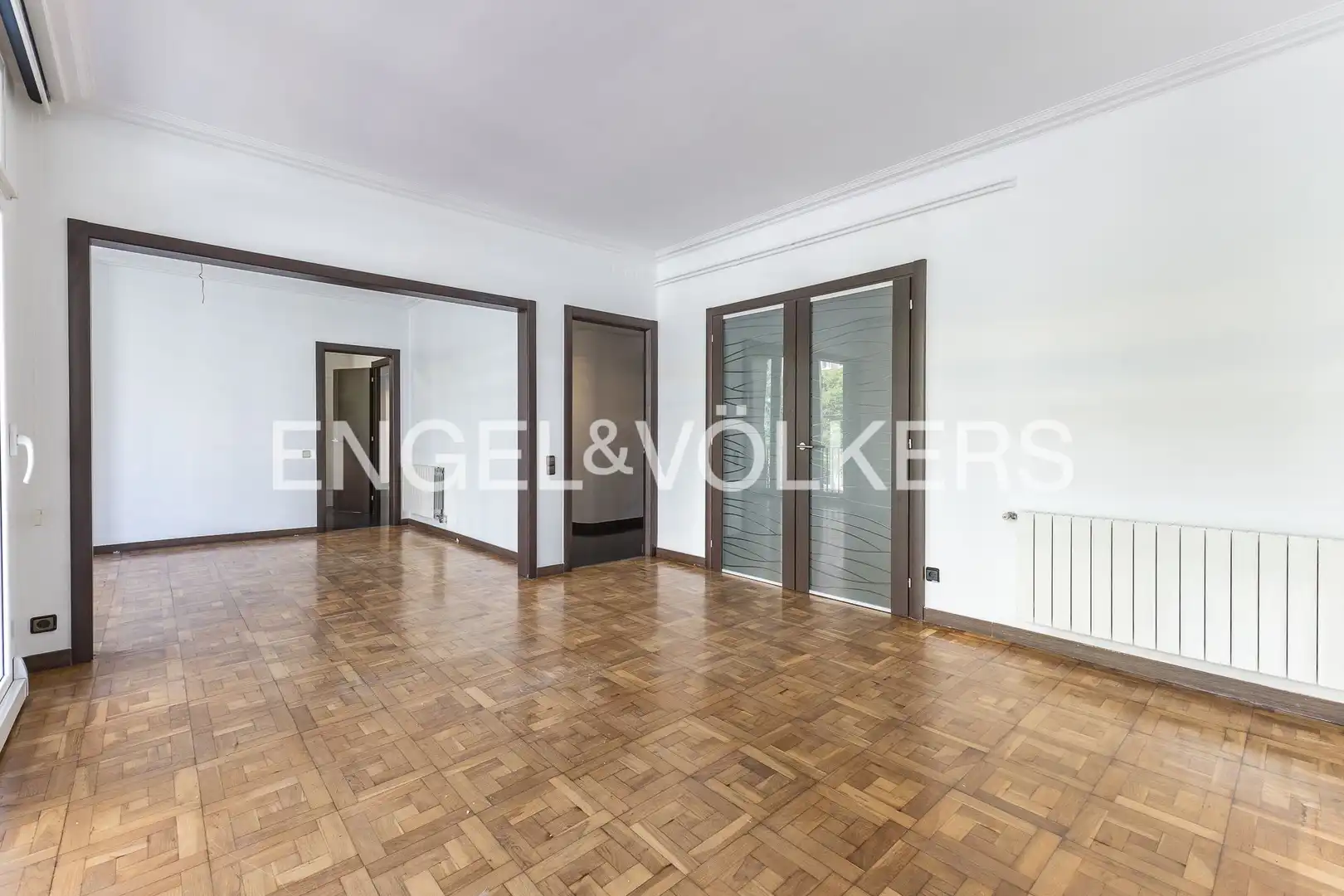 Living room of Flat for rent in Barcelona  with Air Conditioner, Heating and Parquet flooring
