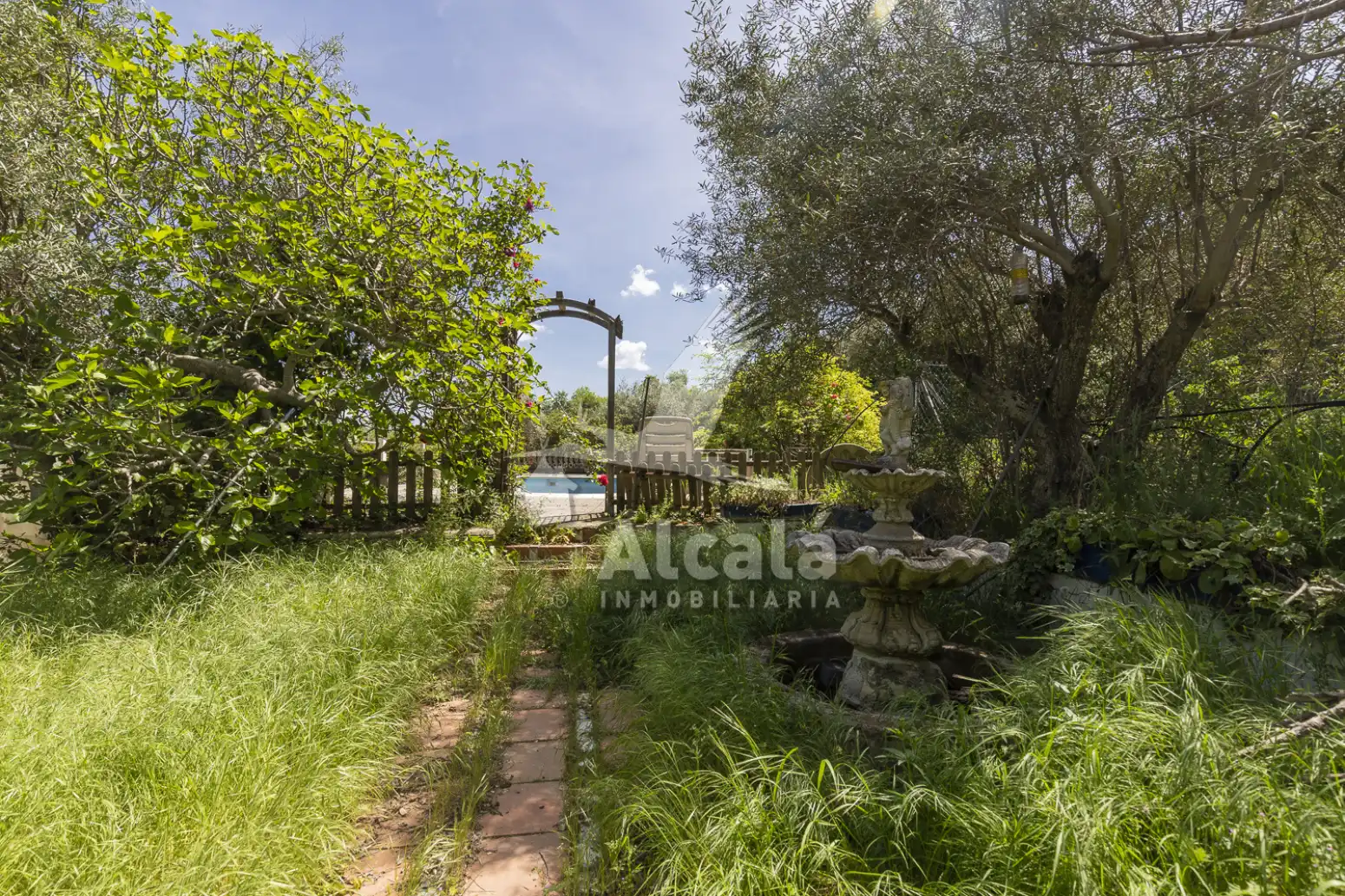 Jardín de Casa o chalet en venta en Valverde de Alcalá con Calefacción, Terraza y Trastero