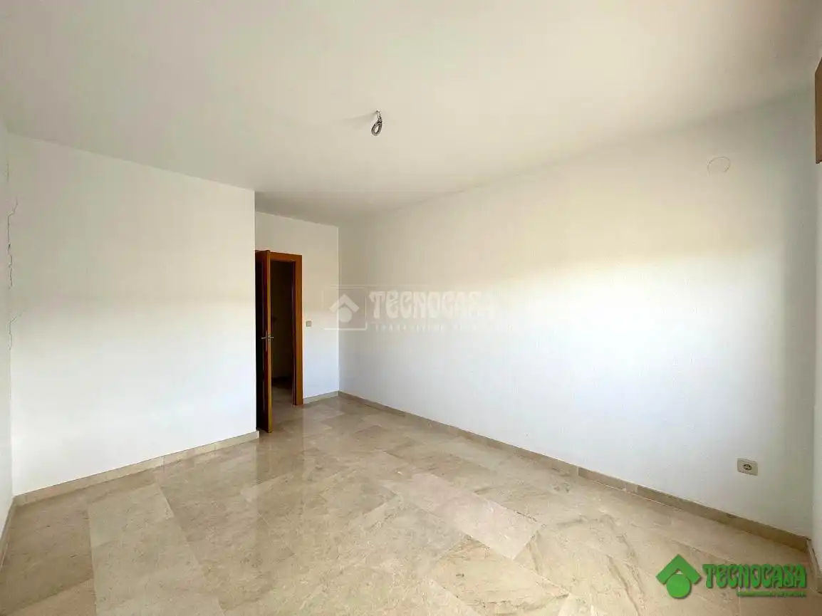 Habitación de Piso en venta en Pozo Cañada con Calefacción y Terraza