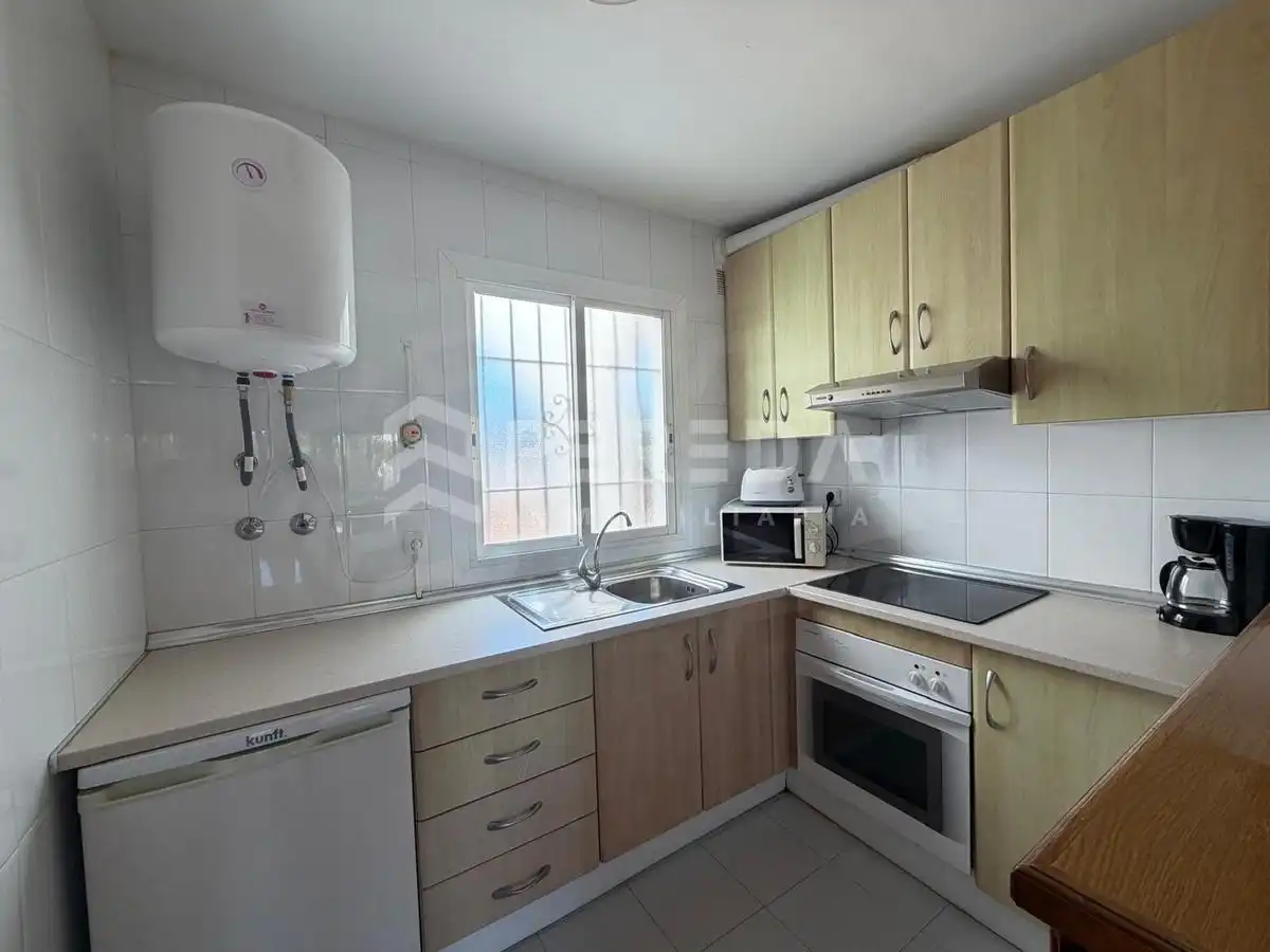 Cocina de Planta baja en venta en Roquetas de Mar con Aire acondicionado, Terraza y Amueblado
