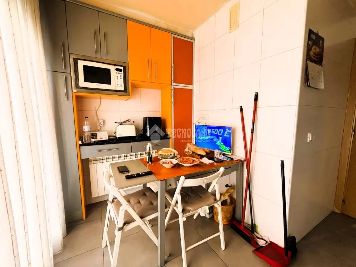 Küche von Wohnung zum Verkauf in Zaragoza mit Klimaanlage, Heizung und Terrasse